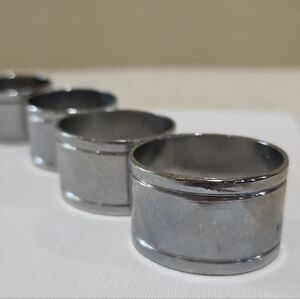 Vintage MCM Retro Chrome Metal Oval Double Line Accent Napkin Rings x 4